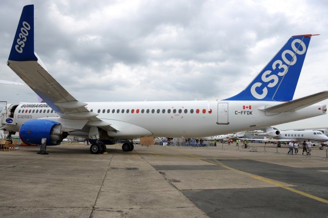 Перший CS100 піднявся в повітря в вересні 2013 року, CS300 - лише чотири місяці тому, в лютому 2015 го