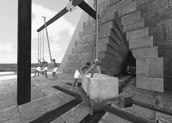 До останнього часу залишався невідомим метод будівництва піраміди Хеопса, в тому числі і спосіб доставки громіздких і важких кам'яних блоків на висоту до 150 метрів