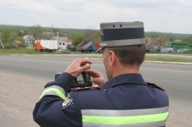 29 червня 2011, 7:31 Переглядів:   Мін'юст дозволили водіям знімати роботу даішників на фото, відео і робити диктофонні записи