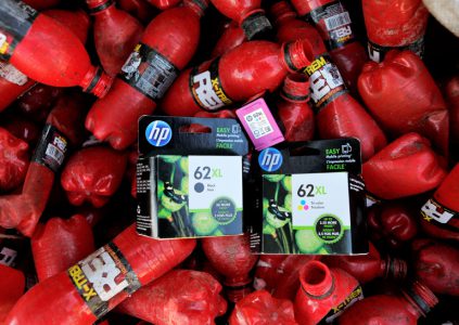 Компанія HP заявила про використання переробленого пластику для виробництва деяких своїх картриджів для принтерів